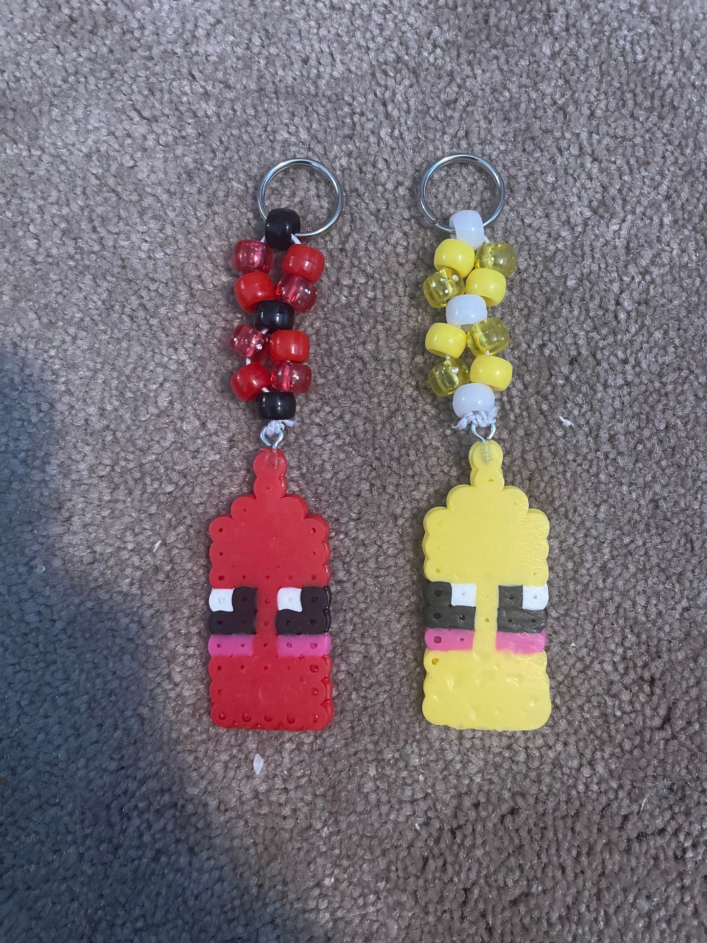 “Ketchup & Mustard” Matching Kandi Keychain Set